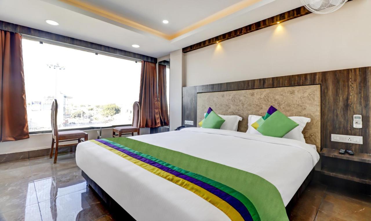 Hotel Bikalal, Bikaner Buitenkant foto
