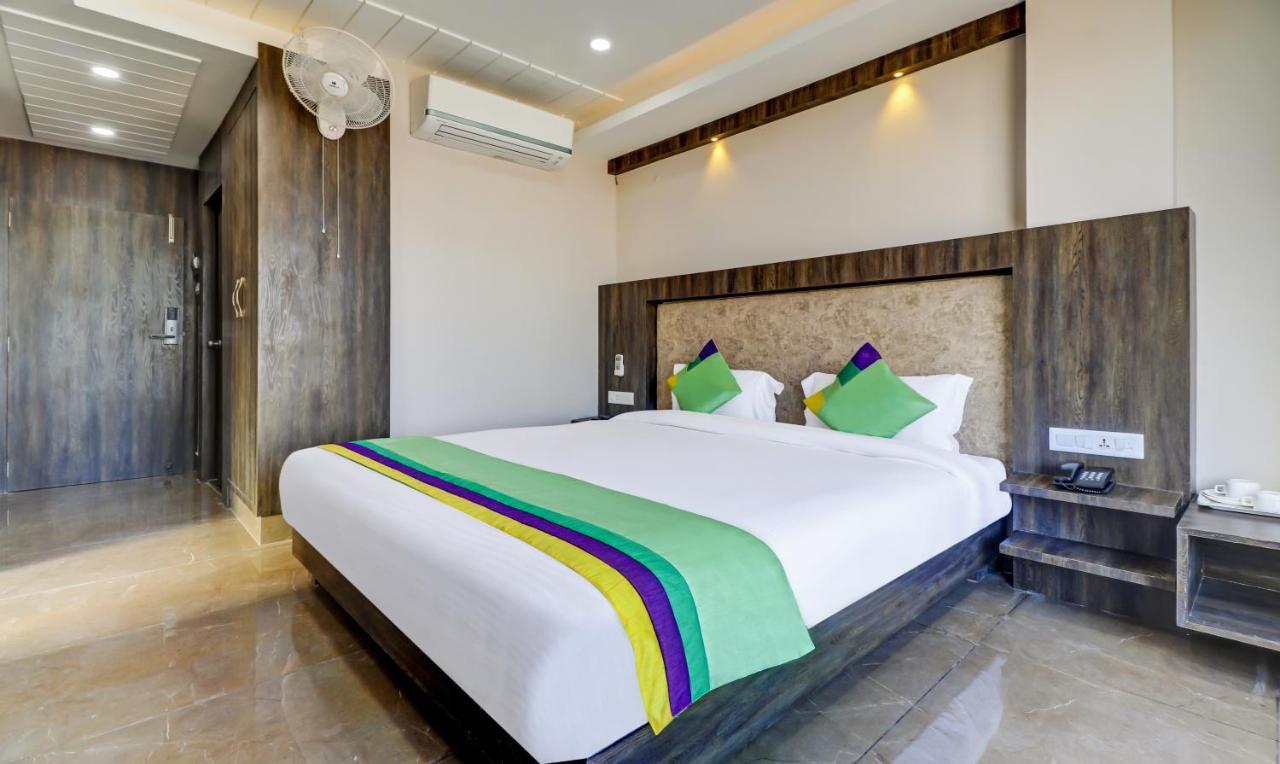 Hotel Bikalal, Bikaner Buitenkant foto