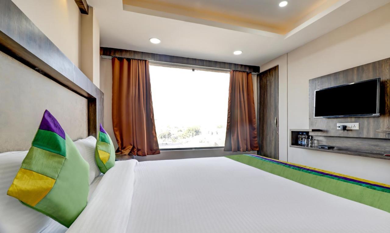 Hotel Bikalal, Bikaner Buitenkant foto